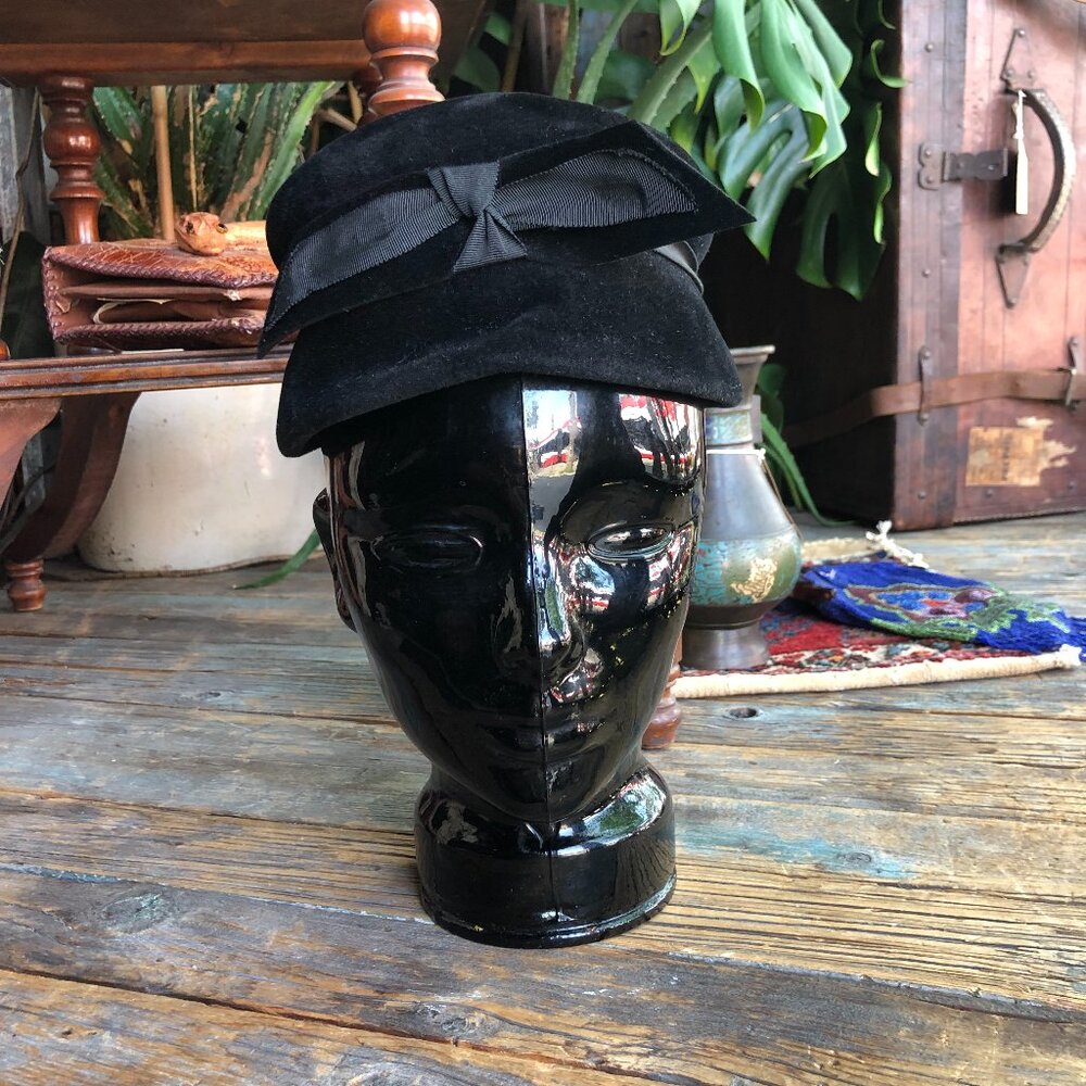 Vintage Black Velour Hat, Pillbox Hats For Fall Winter , Velvet Cloche Hat